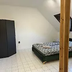 Apartman Dozsa Vendeghaz *